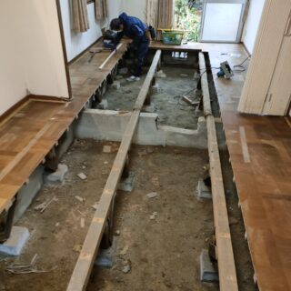 星田山手床下湿気調整工事